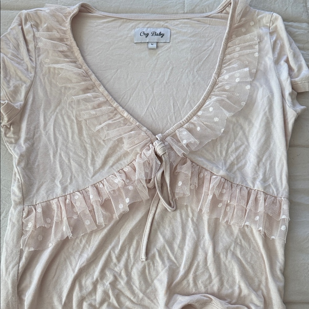 Elegant Cream Ruffle Blouse - Picture 2 of 5